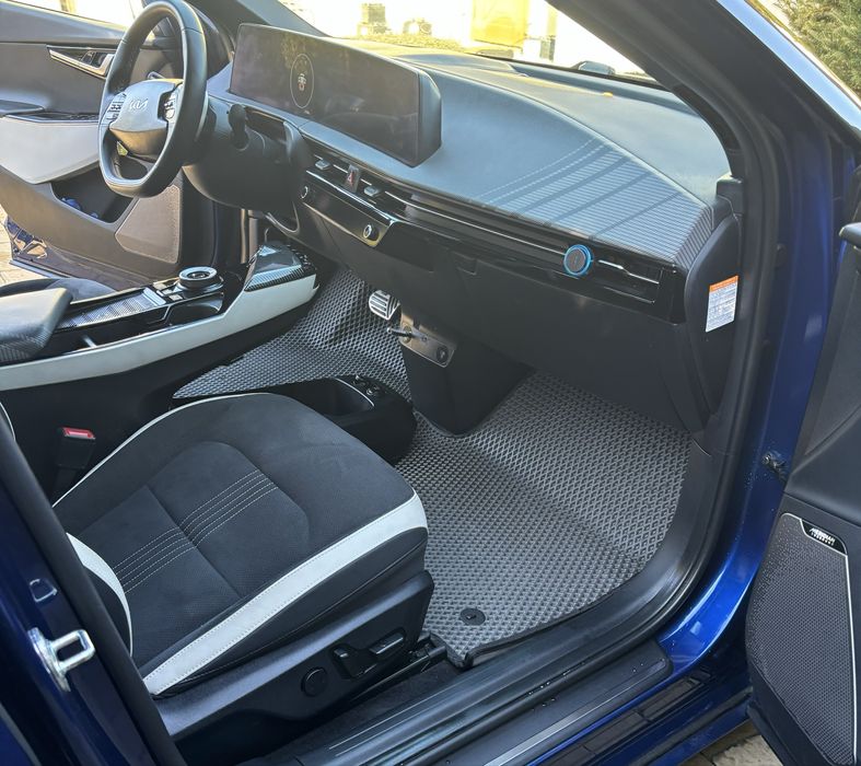 Kia EV6 2022  77.4 kWh   AWD  GT-Line