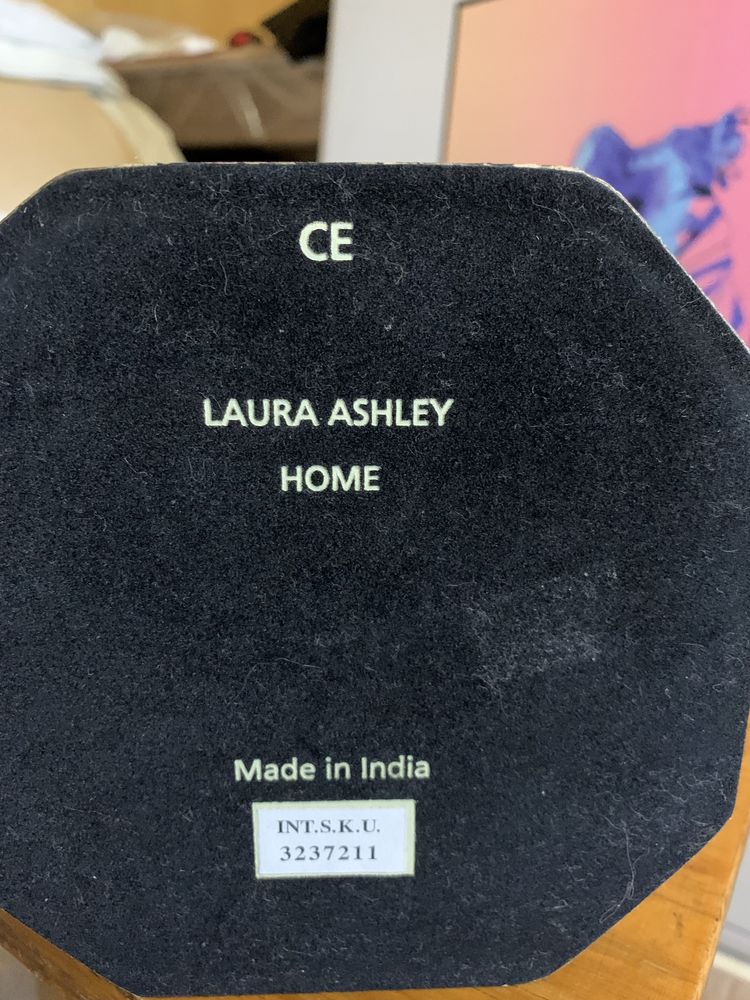 Настольная лампа Laura Ashley металл