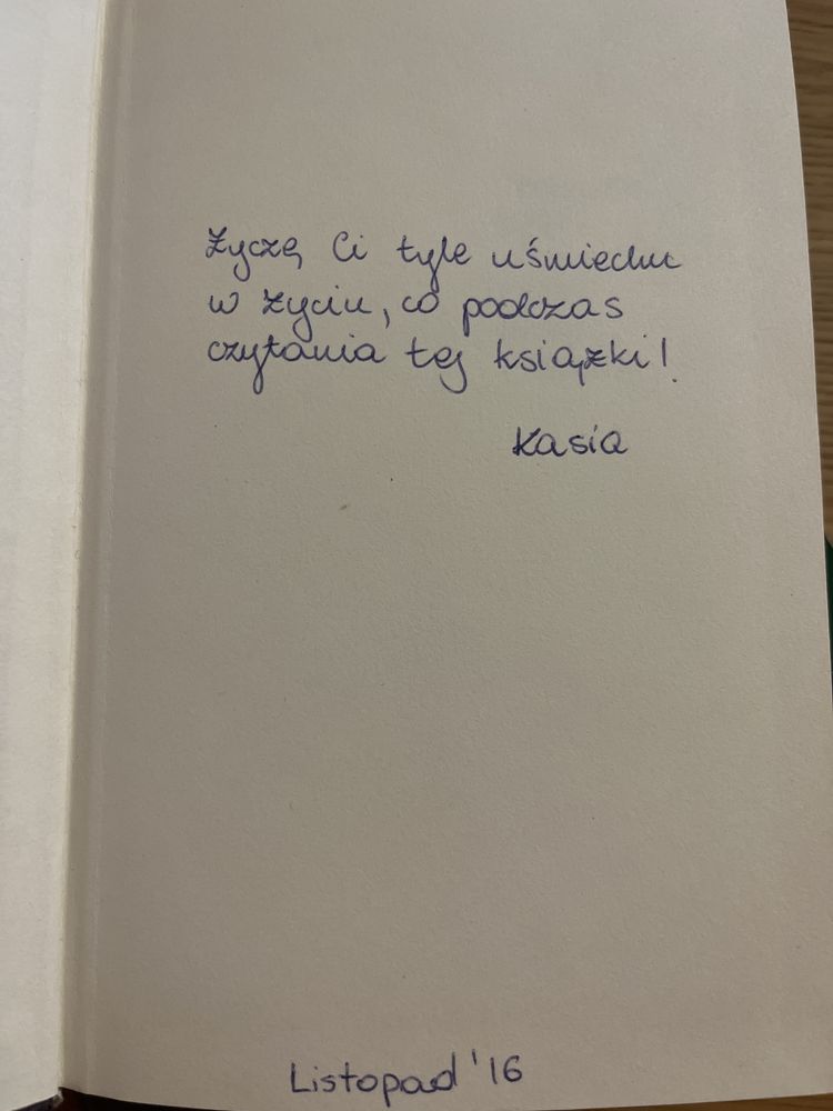Książka „Stulatek, który wyskoczył przez okno i zniknął”