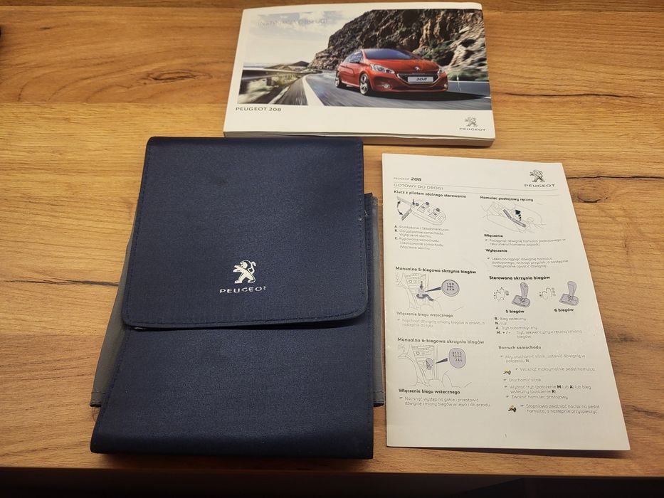 Instrukcja obsługi Peugeot 208 etui 03/2014 PL
