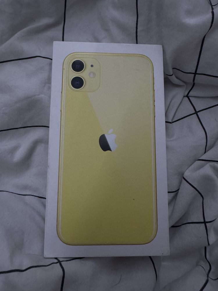 Iphone 11 yellow 64gb