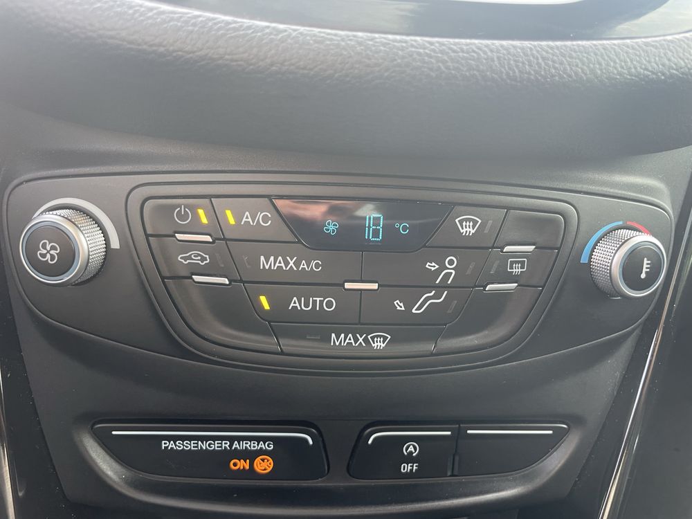 Ford B-max titanium prenium tdci