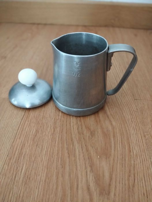 Cafeteira em ferro fundido