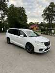 Chrysler Pacifica Skóra tempomat aktywny Navi elektryczne drzwi i klapa Alu okazja