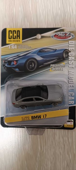 Продам BMW I7  в масштабе 1:72