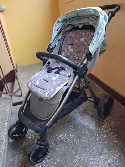 sprzedam wózek spacerowy firmy Baby Desing Wave