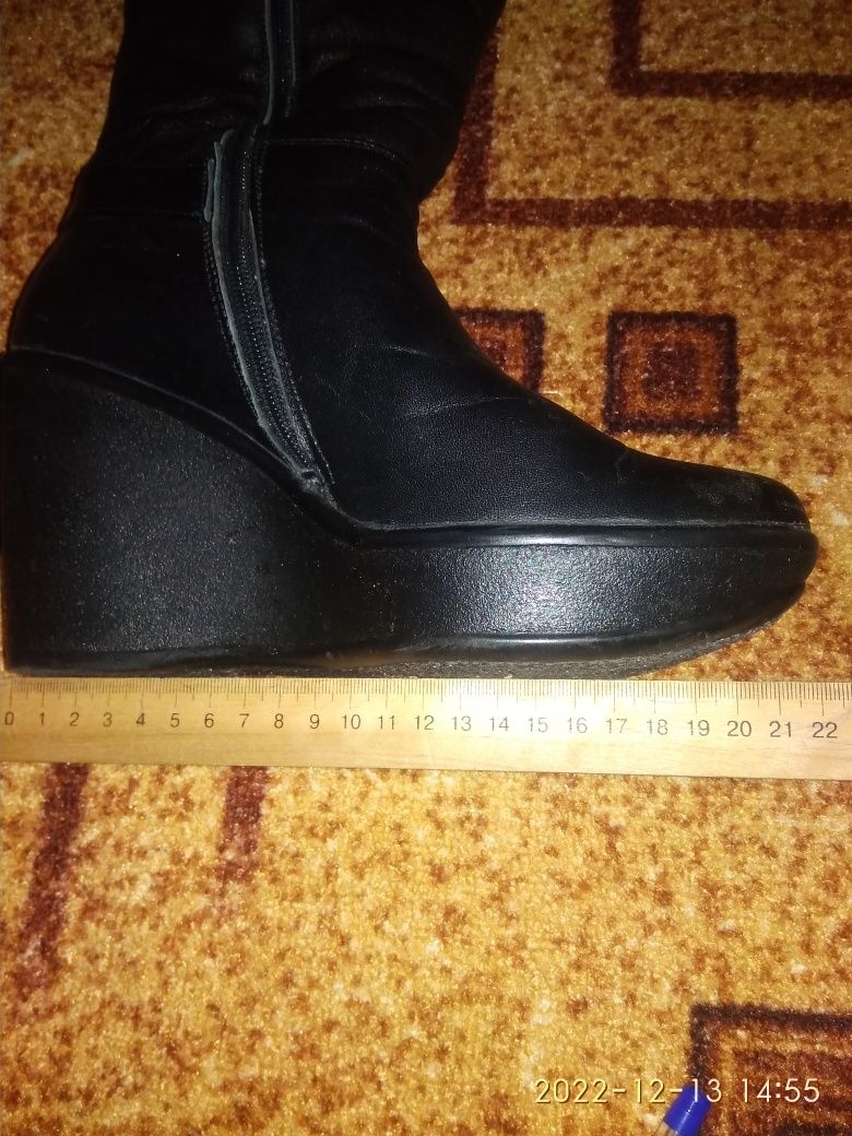 Сапоги, чобітки  зимові 36розмір ( устілка 21.5см)