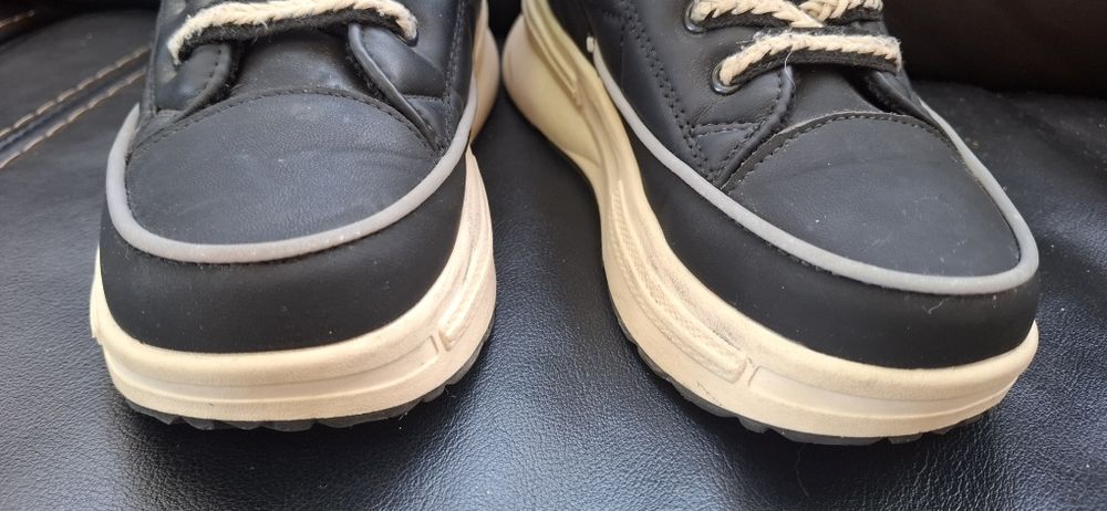 Взуття осінь/зима на дівчинку