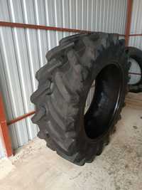 Opona 520/70 R38