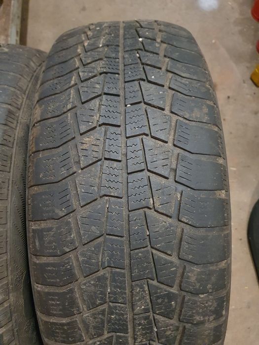 Резина Gislaved r16 215/60 зима