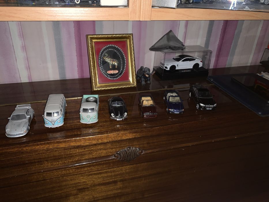 Моделі ДеАгостіні і Карарама  1:43