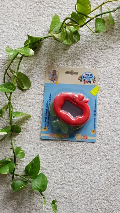 Grzechotka z gryzakiem gryzak zabawka lalka samochodzik Canpol smoczek