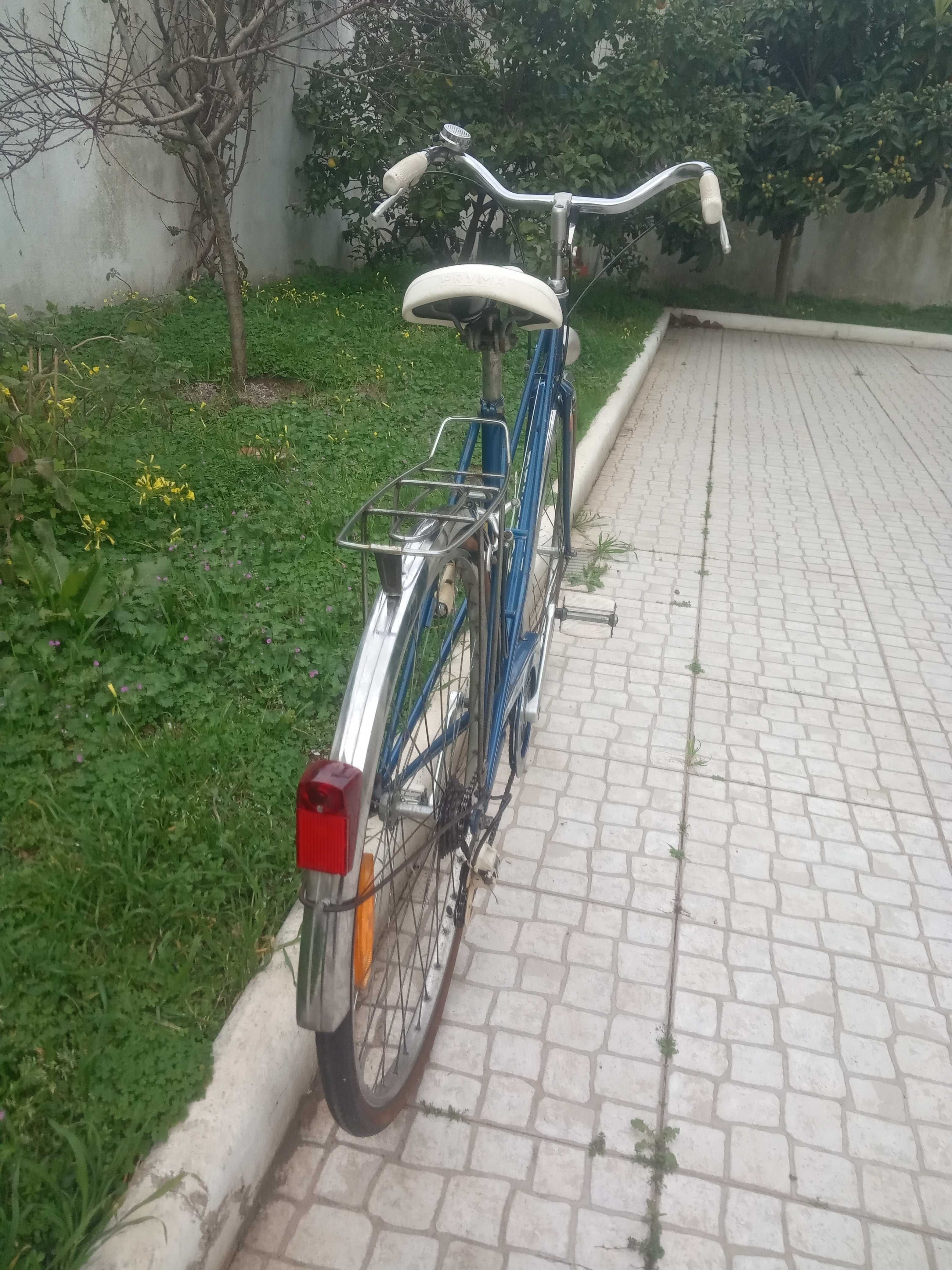 Bicicleta Peugeot vintage senhora azul r28 700c
Tam 53