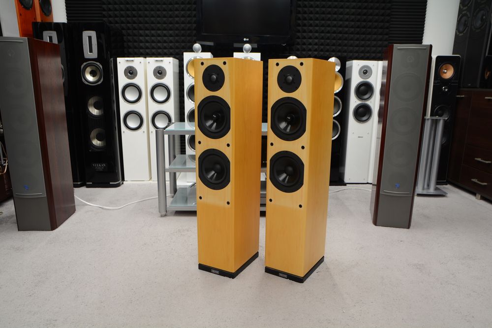 Kolumny Głośnikowe podłogowe stereo EPOS M22i w świetnym stanie!