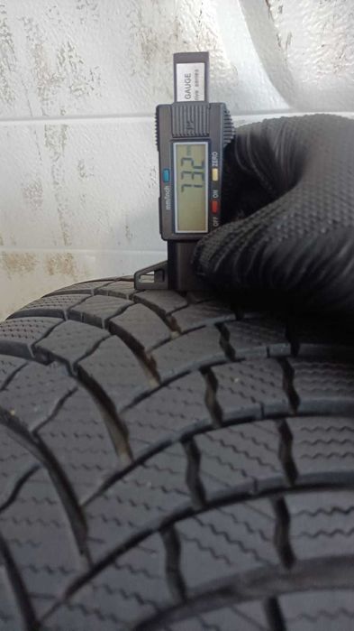 4x 205/55R16 BRIDGESTONE BLIZZAK LM001 EVO bieżnik 7,32 mm zima 2018