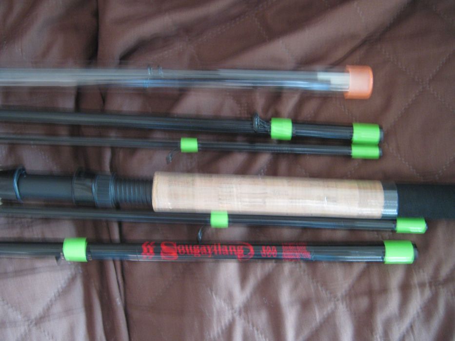 Cana de pesca embarcada 4 secções