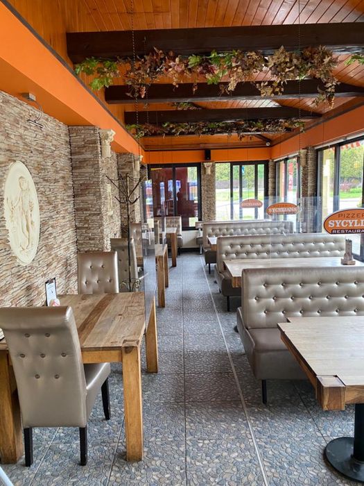 Katowice Giszowiec Lokal 150m2 w centrum dzielnicy