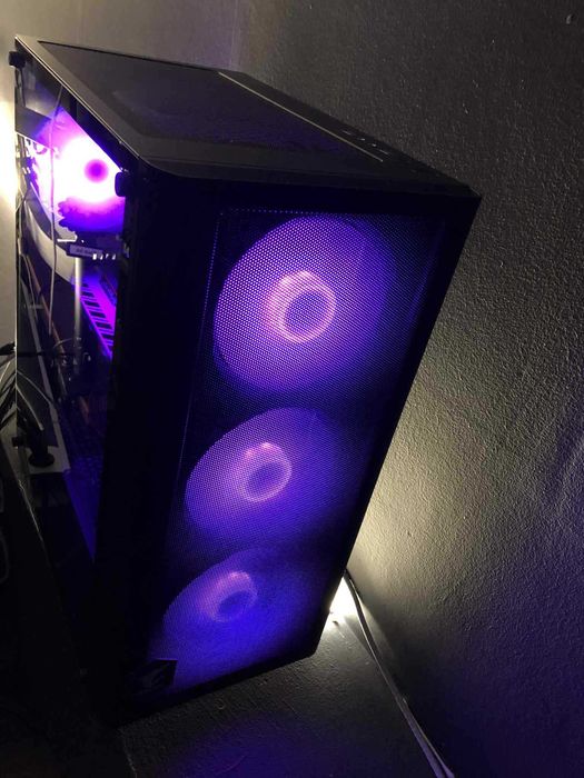 Komputer stacjonarny do gier / pracy – AMD Ryzen 5 + RX580 + 16GB RAM