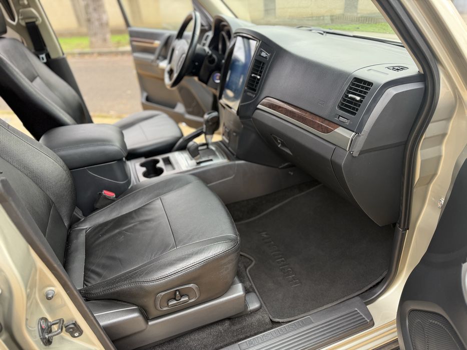 Mitsubishi Pajero Wagon 3.2 Дизель