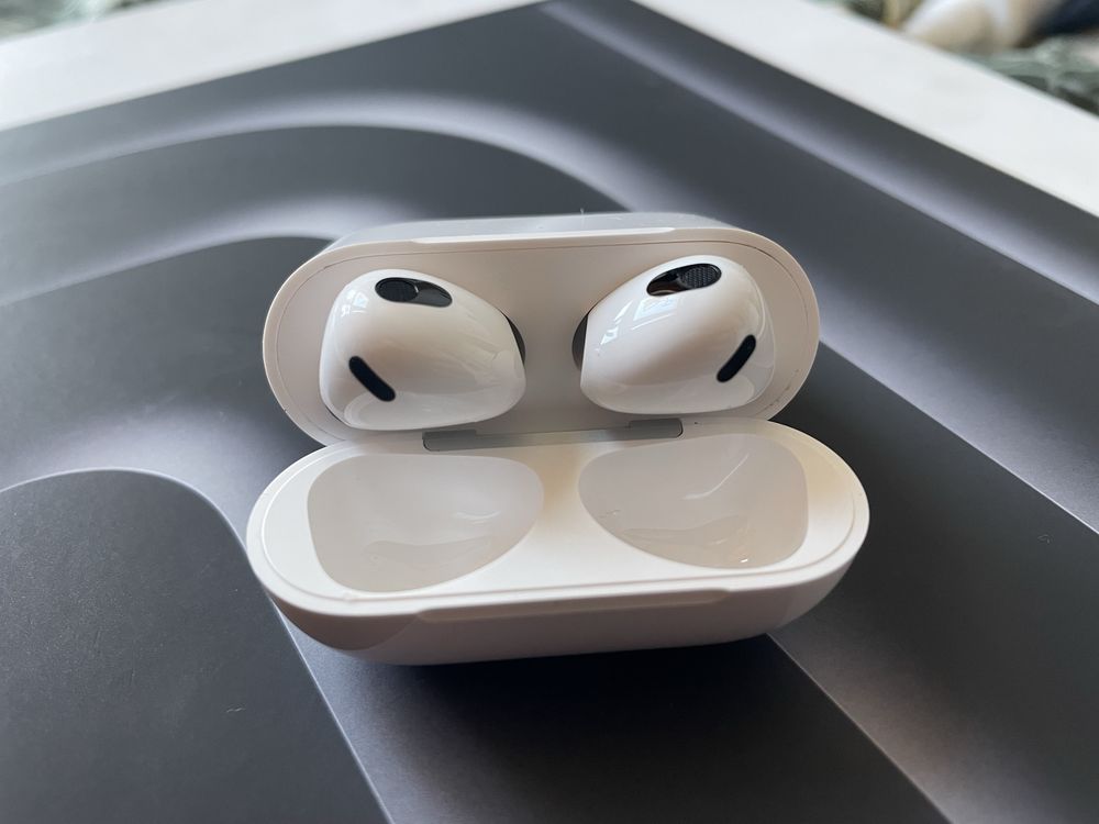 Apple AirPods 3 Białe