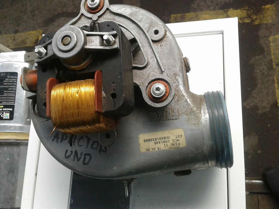 Разборка котла Ariston UNO 24 MFFI EE