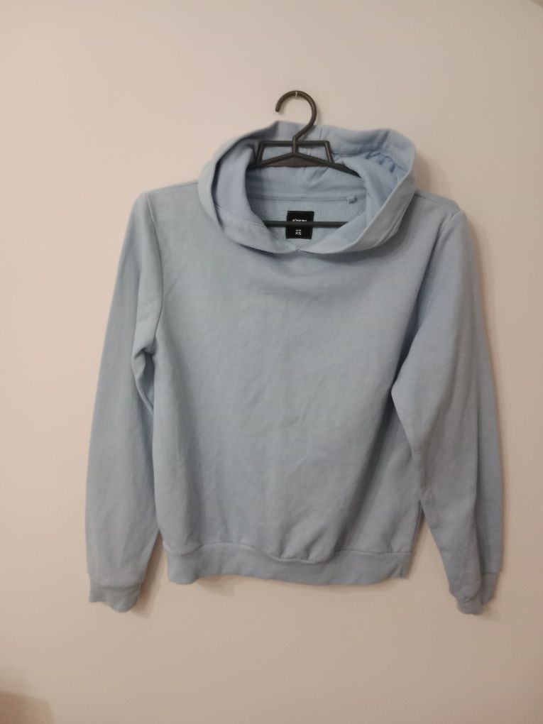 Błękitna bluza XS