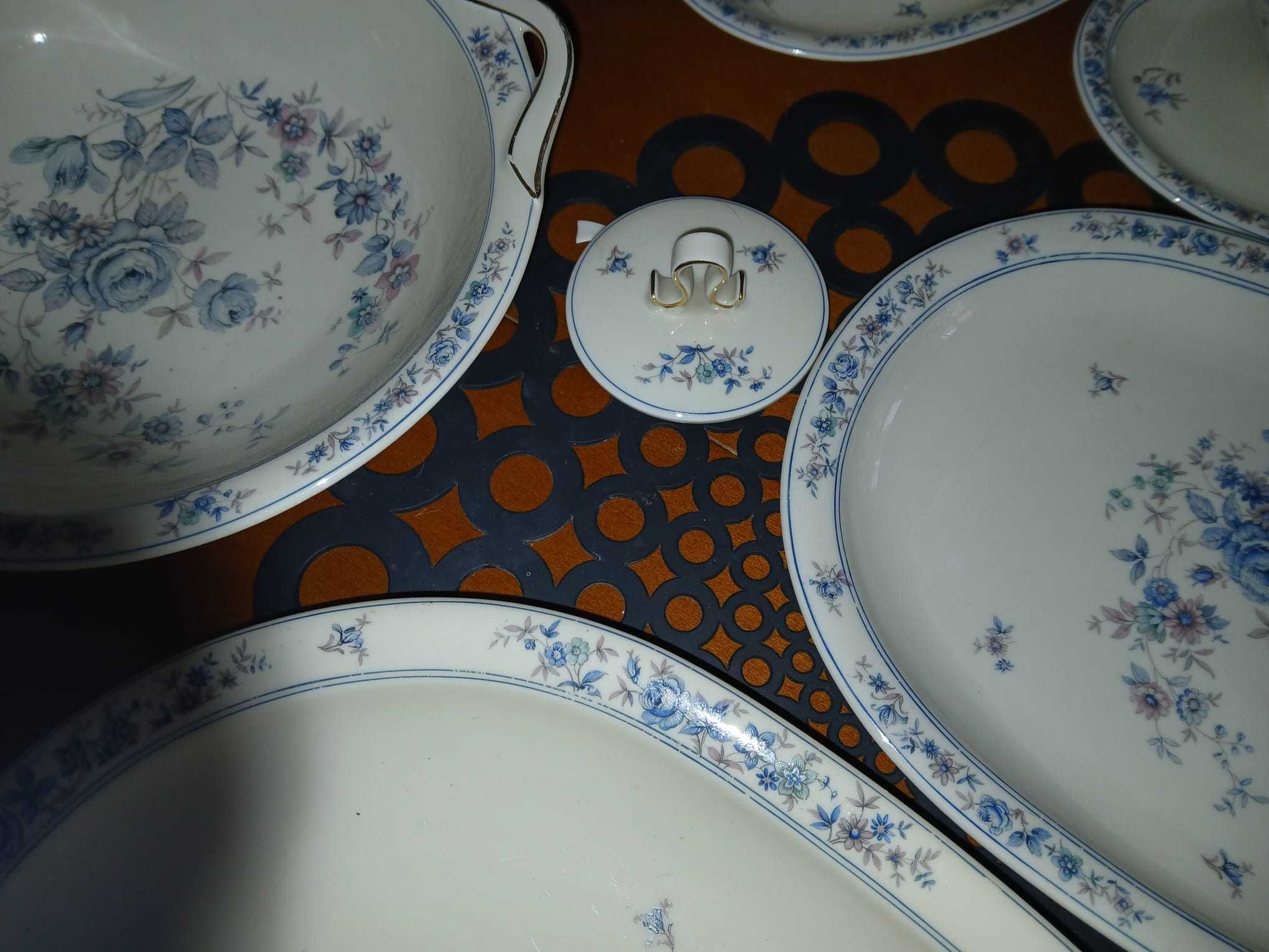 Zastawa stołowa z porcelany marki Krautheim Selb Bavaria. Niekompletna
