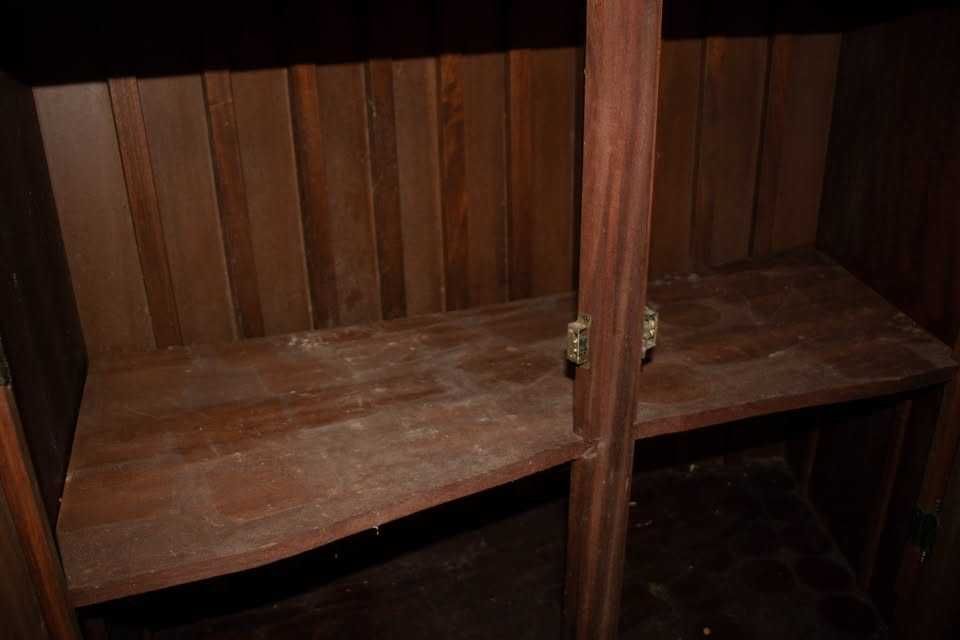 BAR de madeira com PIA