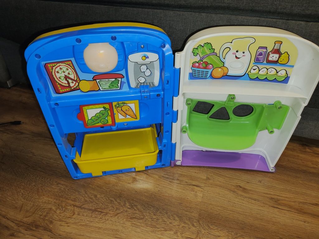 Fisher-Price Kuchnia Lodówka Dwujęzyczna Światło Dźwięk