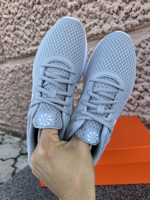 Оригинал Nike Tanjun DJ6258-002 кроссовки 42.5 размер
