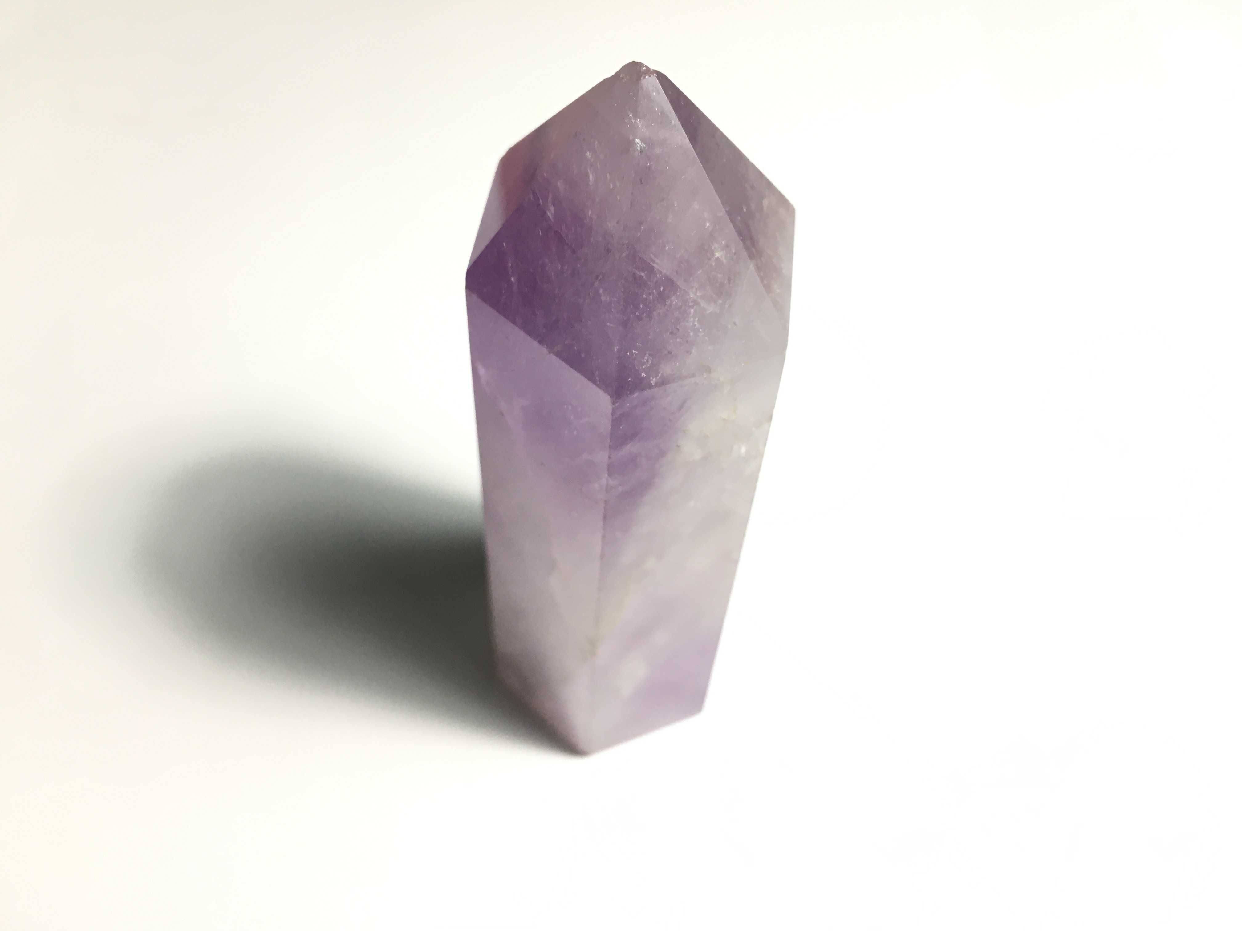 фиолетовый кристалл минерал сувенир подарок