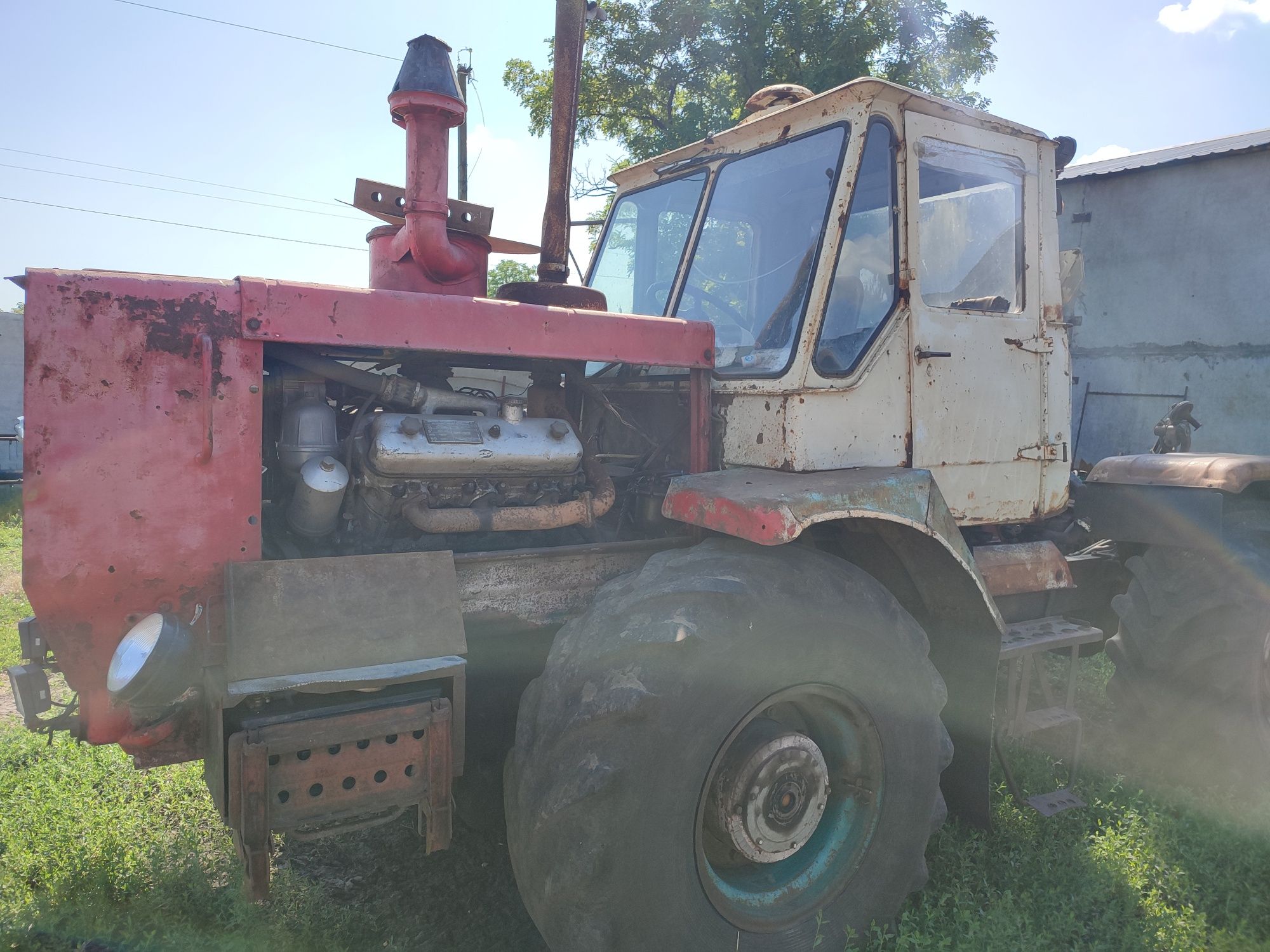 ХТЗ Т 150 трактор