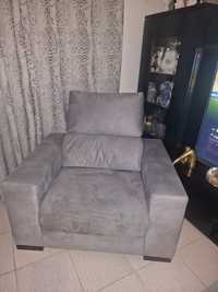 Sofa em óptimo estado com muito pouco uso