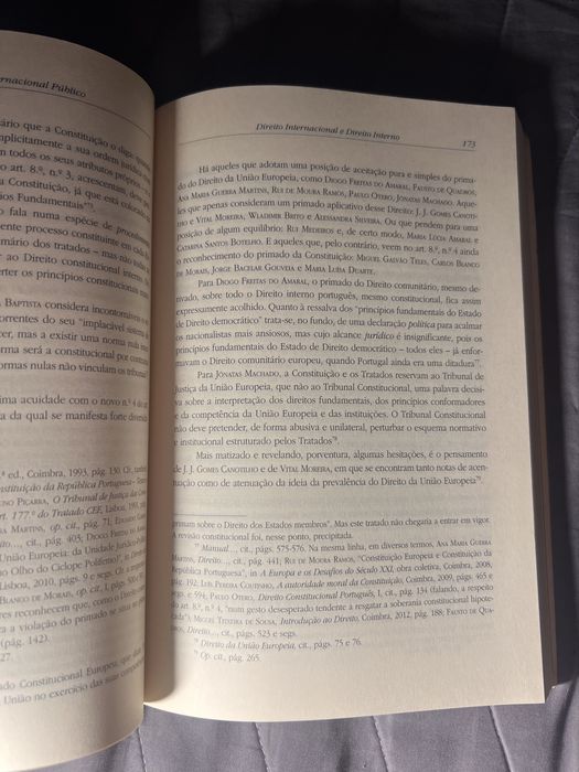 Livro “Curso de Direito Internacional Público” - Jorge Miranda