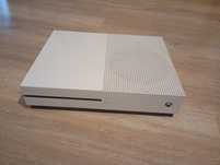 Xbox one S 2 pasy 4 gry