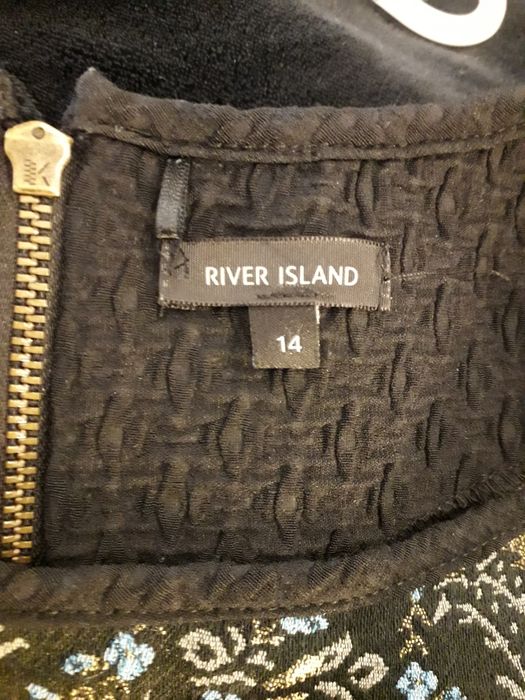 Letnia sukienka w kwiaty River Island rozm.L