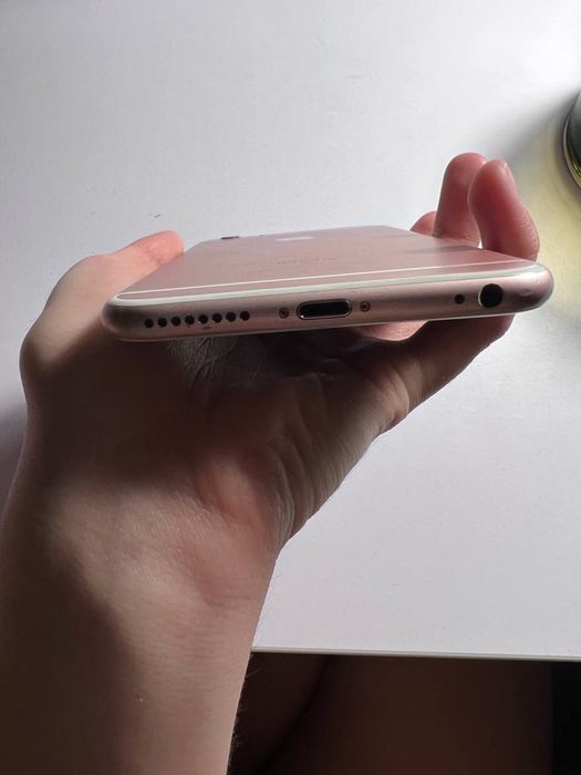 iPhone 6s plus рожевий