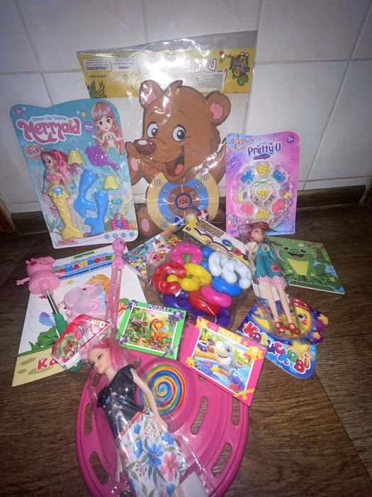 Іграшки, набір іграшок, популярне