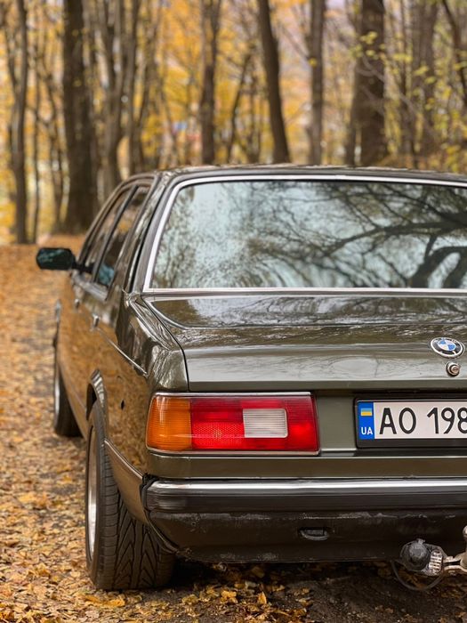 BMW 7 series E23 1982 2.8