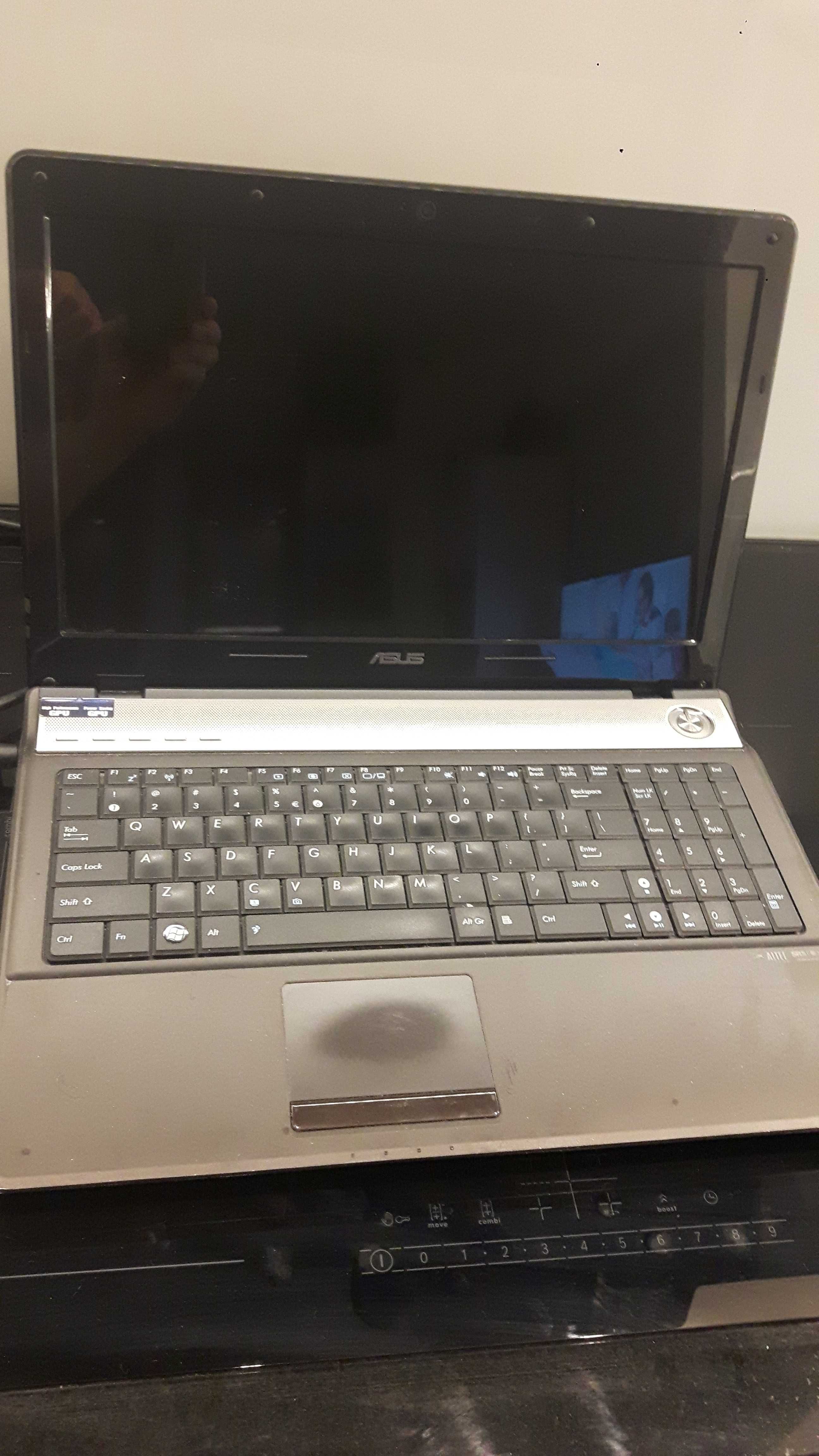 Laptop ASUS N52D