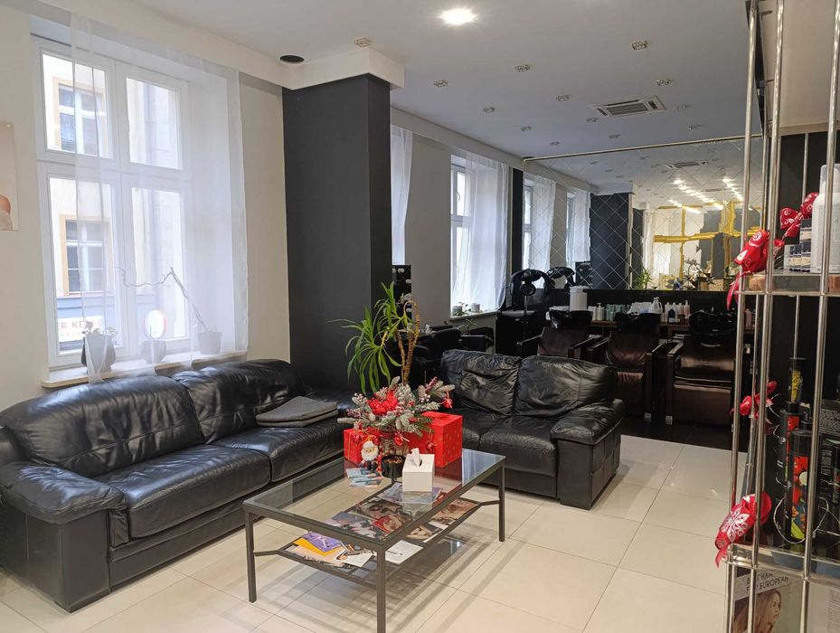 Odstąpię Salon Beauty. Centrum Katowic. Gotowy biznes.Przyjdź i pracuj