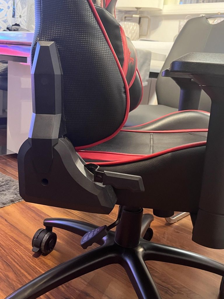 Fotel Genesis Nitro 880