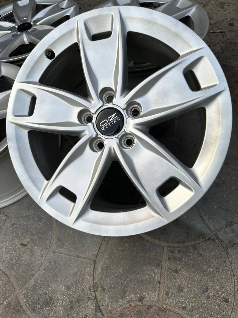Диски 5/110 r17 на джип Cherokee compass