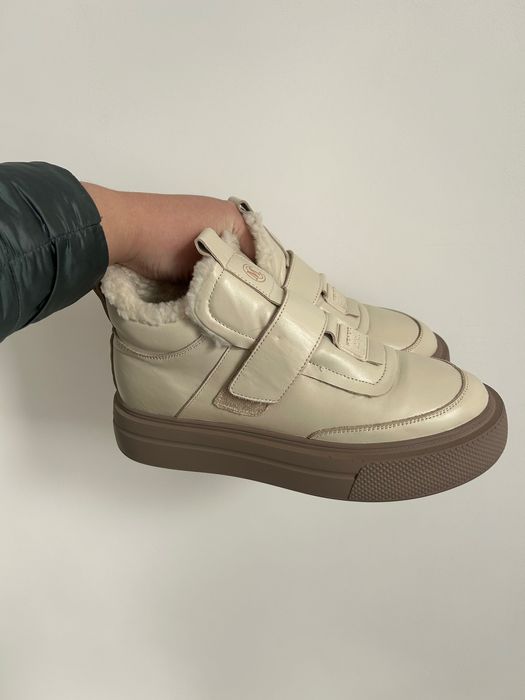 Зимові жіночі ботинки/сапожки