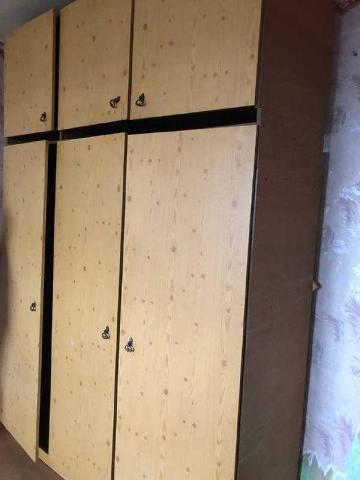 ШАФА шкаф Б/У в хорошому стані 240/170 см, САМОВИВІЗ.