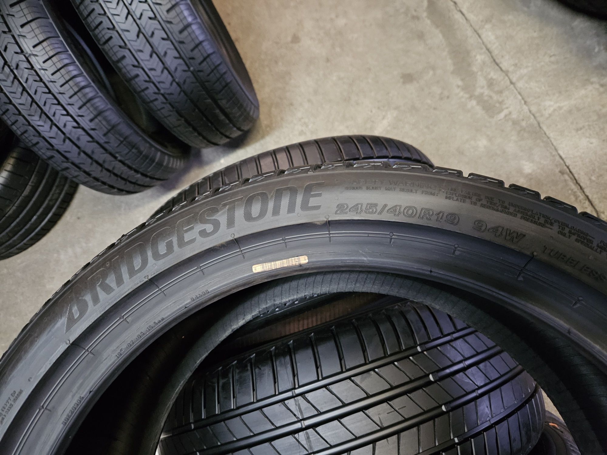 opony nowe 245/40R19 Bridgestone Turanza T005