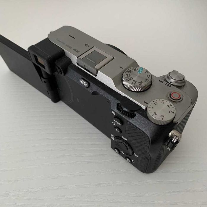 Câmara Sony a7c com apenas 1300 disparos