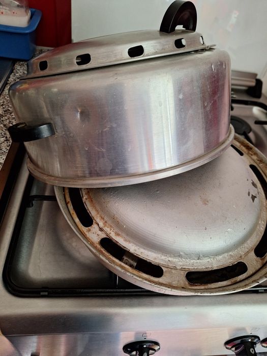 Vendo " PATUSCA " muito antiga...Nunca foi usada. Funciona em cima da