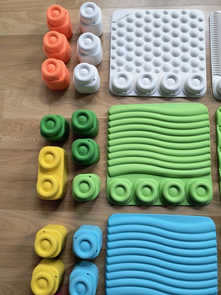 Ścieżka sensoryczna mata sensoryczna klocki Clementoni Clemmy