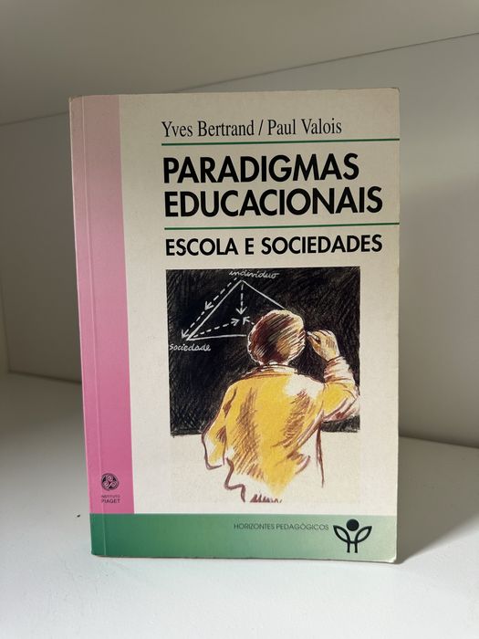 Paradigmas educacionais escola e sociedades